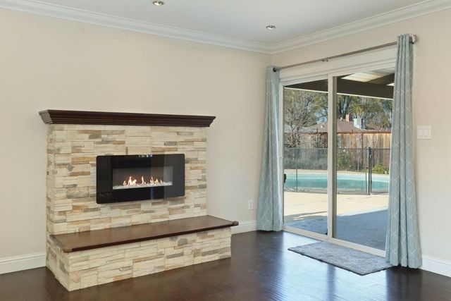 1921 Sherwood Ave, Modesto, CA 95350