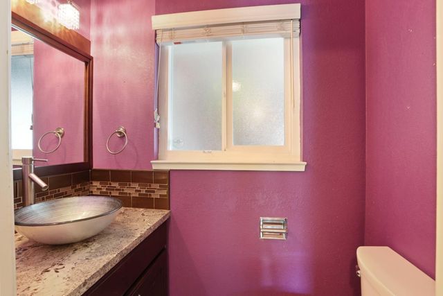 1921 Sherwood Ave, Modesto, CA 95350