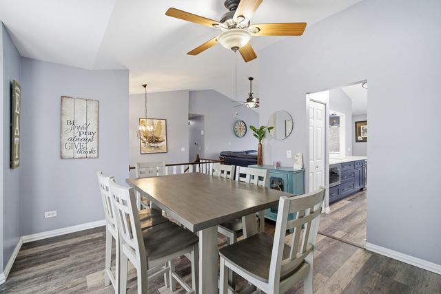 1032 Oak Tree Trail, Lake Villa, IL 60046