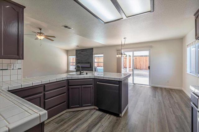 2161 Teakwood Court, Hollister, CA 95023