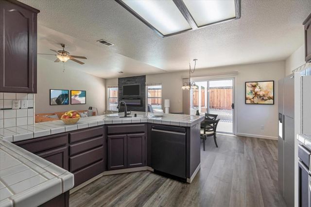 2161 Teakwood Court, Hollister, CA 95023