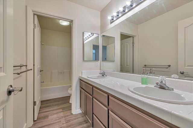 2161 Teakwood Court, Hollister, CA 95023