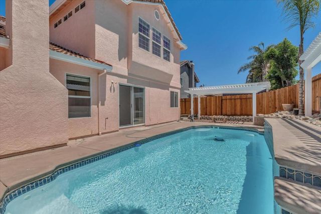 2161 Teakwood Court, Hollister, CA 95023