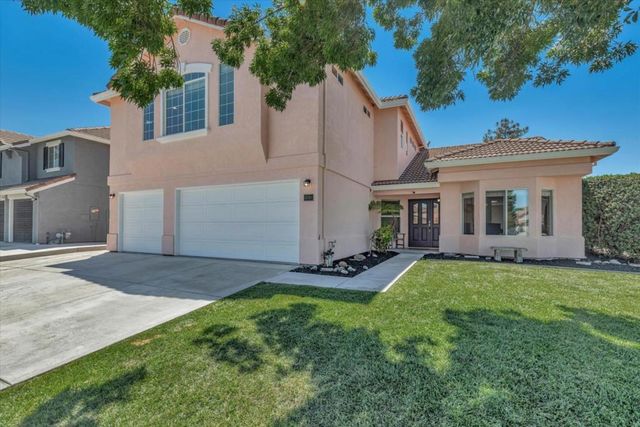 2161 Teakwood Court, Hollister, CA 95023