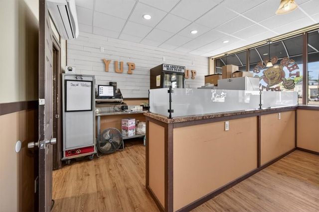 80 Greenville Avenue, Johnston, RI 02919