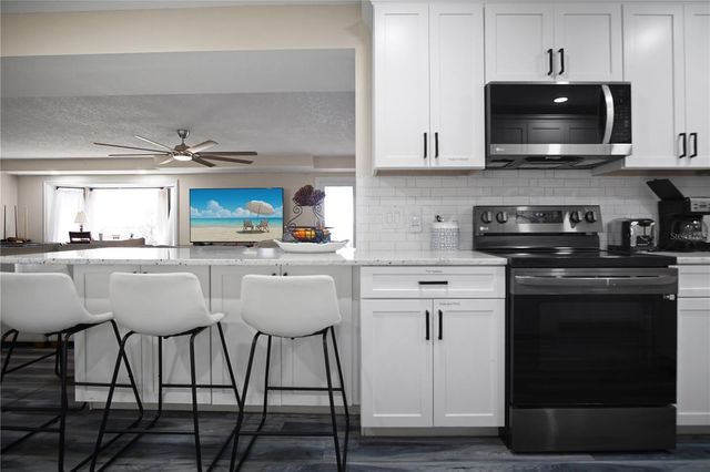 3200 LAKE BREEZE DRIVE, Haines City, FL 33844