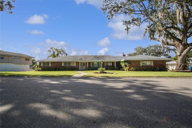 3200 LAKE BREEZE DRIVE, Haines City, FL 33844