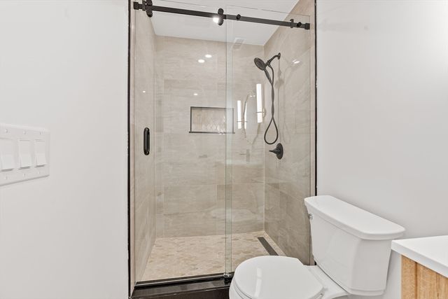 322 River, Andover, MA 01810