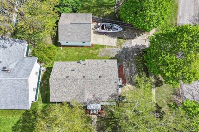 1802 Greenbrook Lane, Flint, MI 48507