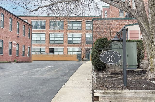 60 Dudley St 22, Chelsea, MA 02151