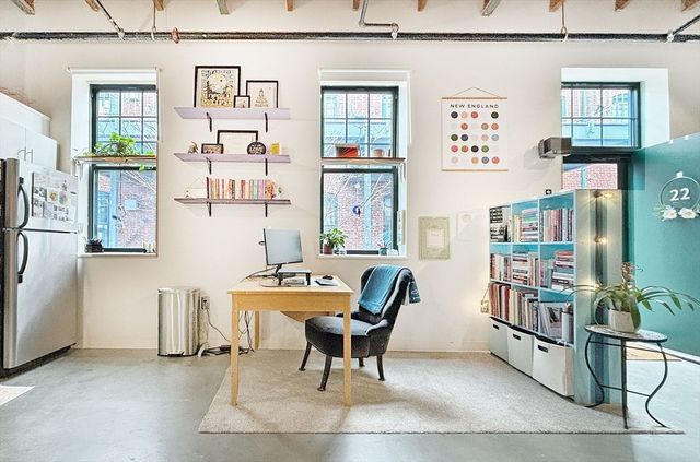 60 Dudley St 22, Chelsea, MA 02151