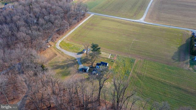 2856 ZINK RD, Manheim, PA 17545