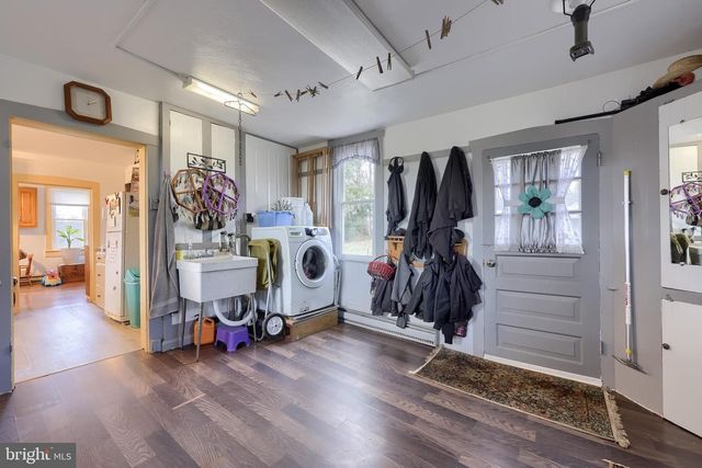 2856 ZINK RD, Manheim, PA 17545