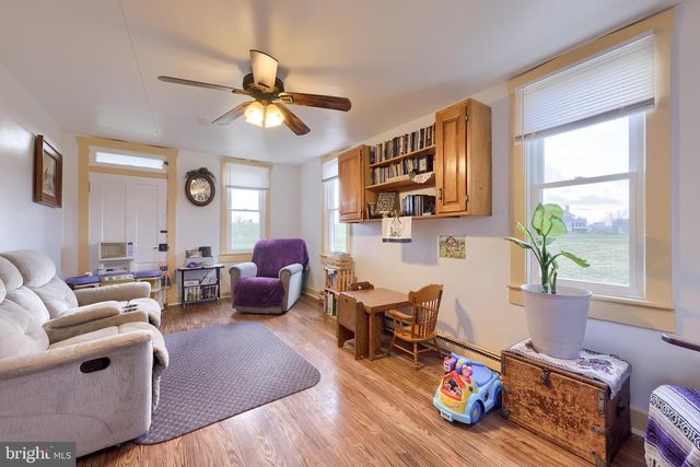 2856 ZINK RD, Manheim, PA 17545