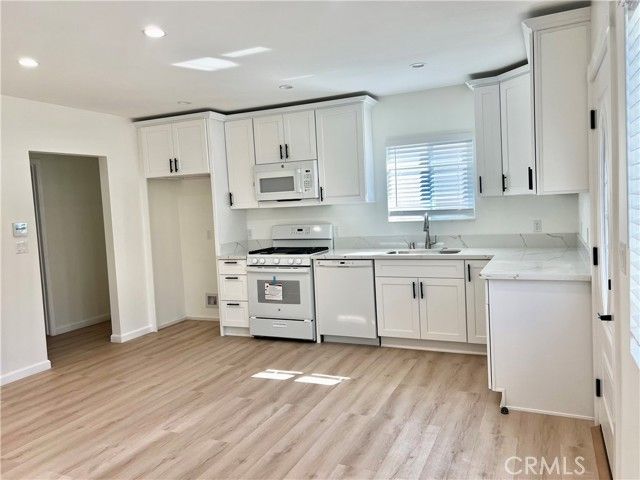 1040 Ruberta Avenue AA, Glendale, CA 91201