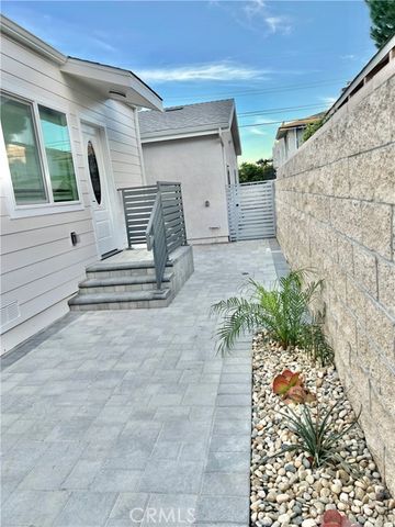 1040 Ruberta Avenue AA, Glendale, CA 91201