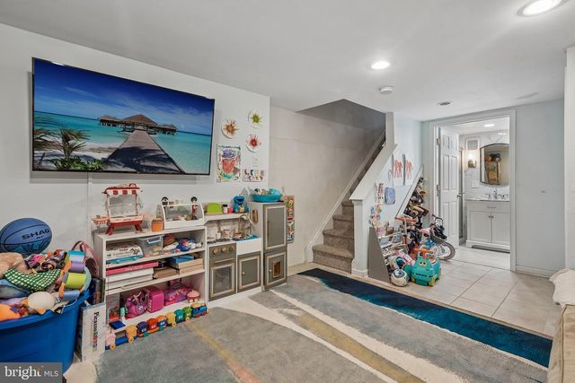 2204 KIMBALL ST, Philadelphia, PA 19146