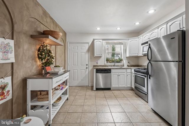2204 KIMBALL ST, Philadelphia, PA 19146
