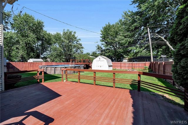 41 Mahogany Drive, Amherst, NY 14221