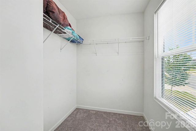 204 Hidden Lakes Road, Statesville, NC 28677