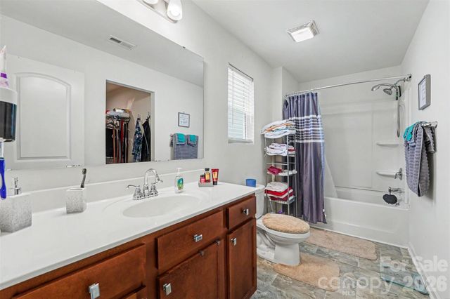 204 Hidden Lakes Road, Statesville, NC 28677