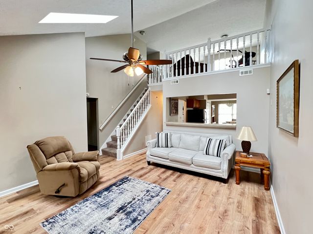 1204 Worcester Way, Greenfield, IN 46140