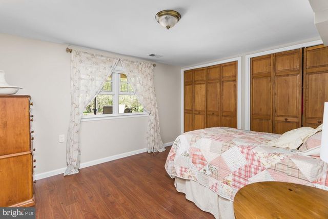 3 SIOUX RD, Pennington, NJ 08534