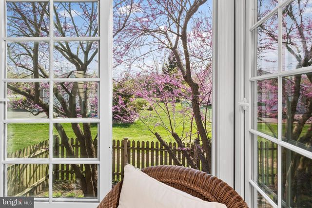 3 SIOUX RD, Pennington, NJ 08534