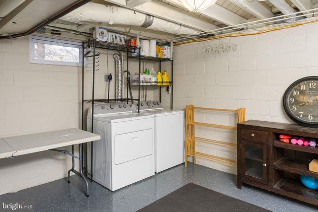 3 SIOUX RD, Pennington, NJ 08534