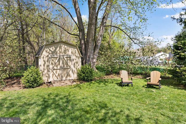 3 SIOUX RD, Pennington, NJ 08534