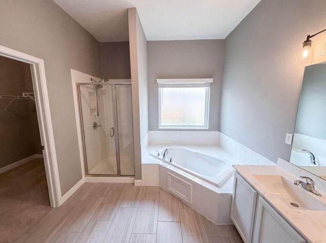 10060 New California Drive, Plain City, OH 43064