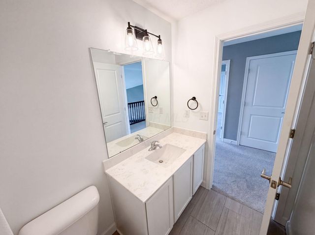 10060 New California Drive, Plain City, OH 43064