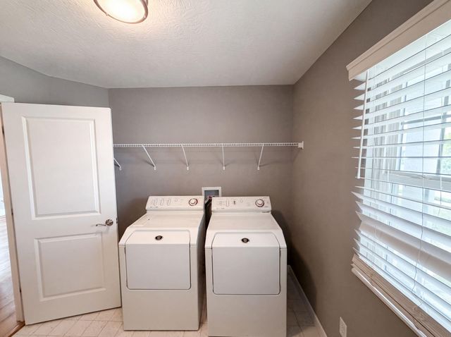 10060 New California Drive, Plain City, OH 43064