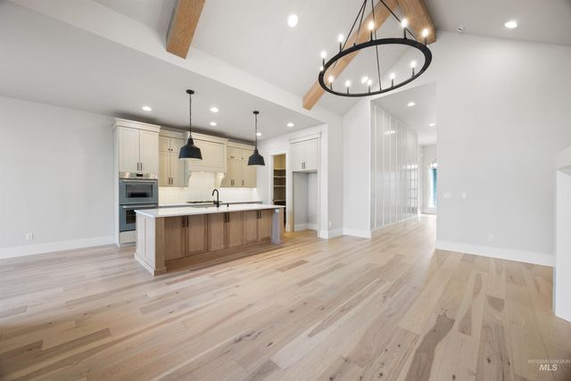 959 E Crescendo St, Meridian, ID 83642