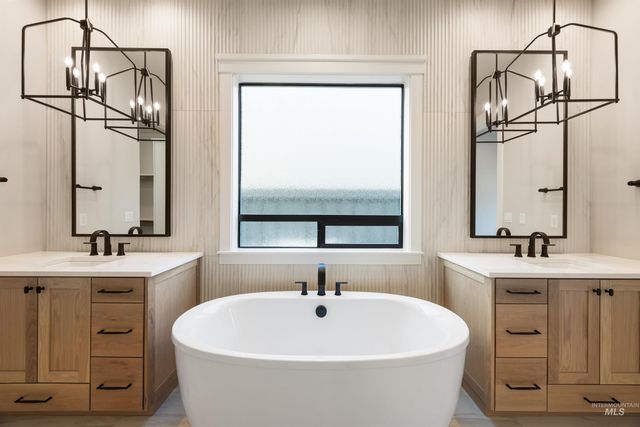 959 E Crescendo St, Meridian, ID 83642