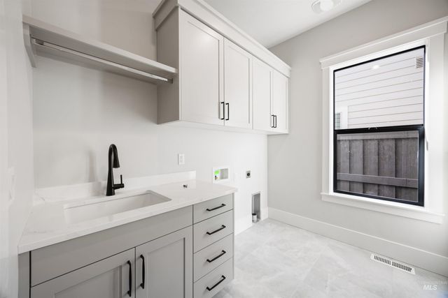 959 E Crescendo St, Meridian, ID 83642