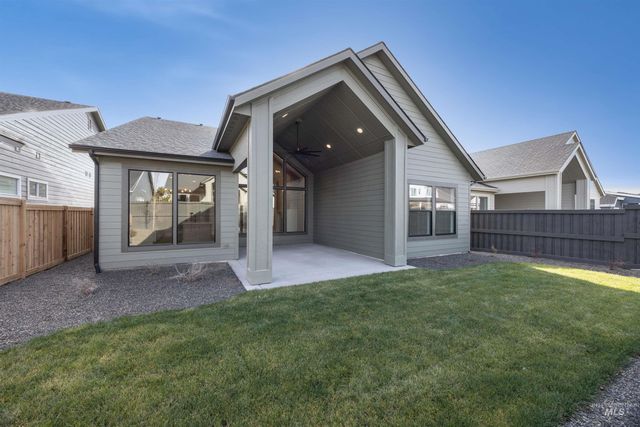 959 E Crescendo St, Meridian, ID 83642