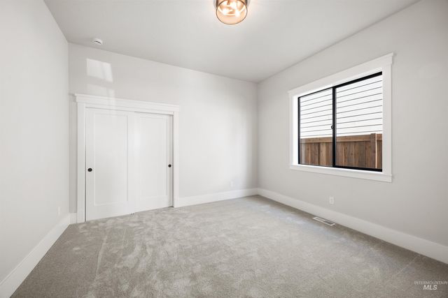 959 E Crescendo St, Meridian, ID 83642