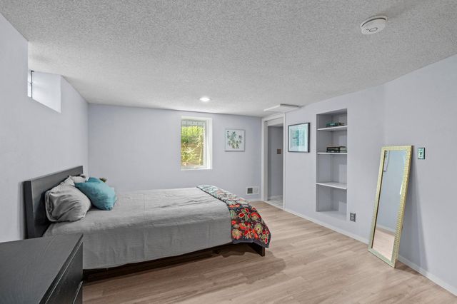 986 Galvin Avenue, West Saint Paul, MN 55118