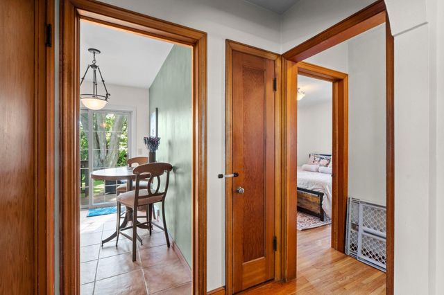 986 Galvin Avenue, West Saint Paul, MN 55118