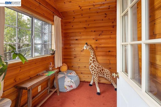 3175 Revere Ave, Oakland, CA 94605