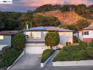 3175 Revere Ave, Oakland, CA 94605