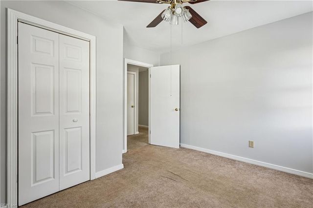 206 Shamrock AVE, Yorktown, VA 23693