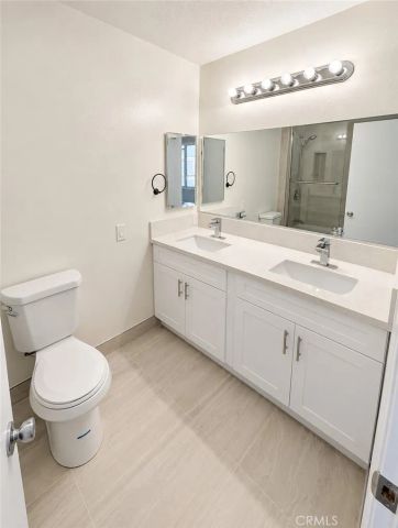 46 Eagle Point 25, Irvine, CA 92604