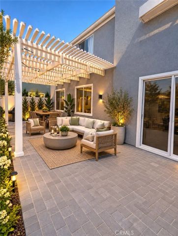 46 Eagle Point 25, Irvine, CA 92604