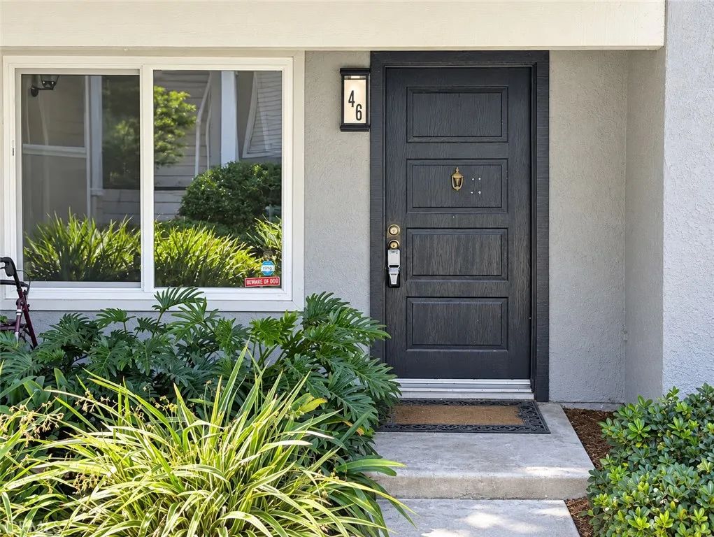 46 Eagle Point 25, Irvine, CA 92604