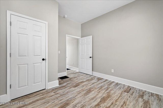 2238 Hale Ave, Louisville, KY 40210