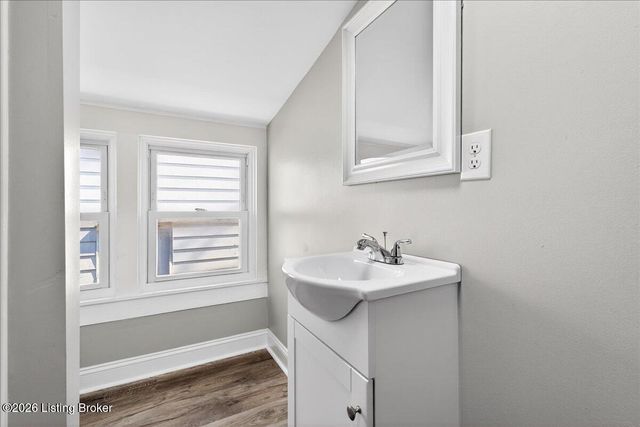 2238 Hale Ave, Louisville, KY 40210