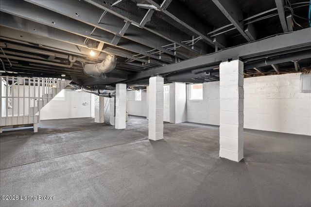 2238 Hale Ave, Louisville, KY 40210