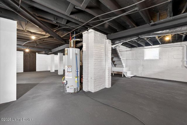 2238 Hale Ave, Louisville, KY 40210